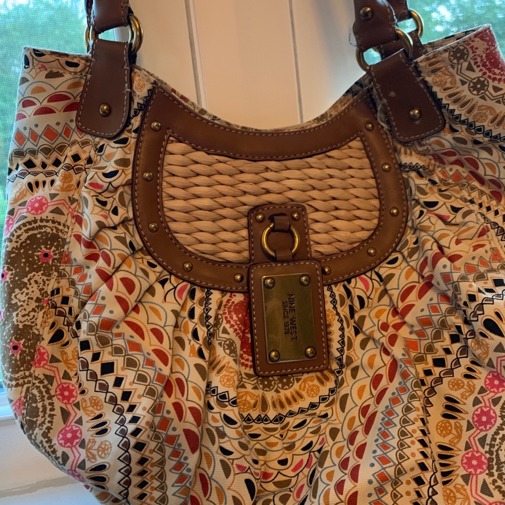 Nine West hobo bag in cute and unique print